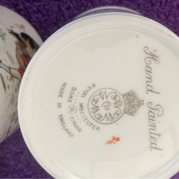 *Sale-Pair of Adorable Children’s Antique Cups - Picture 5 of 7